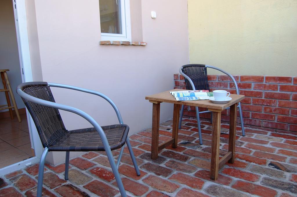 Maya Guesthouse Eger Esterno foto